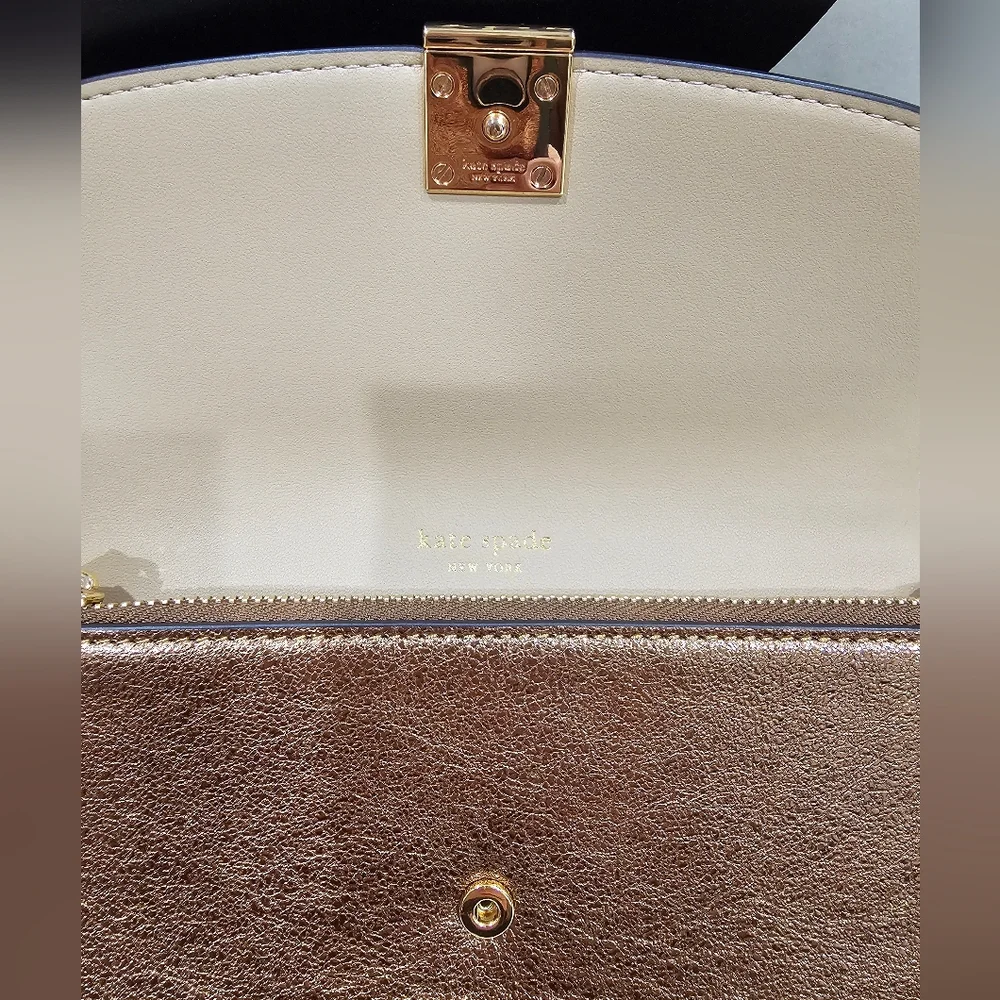 Kate Spade Dakota Crinkle Wristlet Metallic Gold NEW - Picture 8 of 12